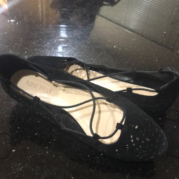 Nine West ballerina style shoes - Picture 3 of 3